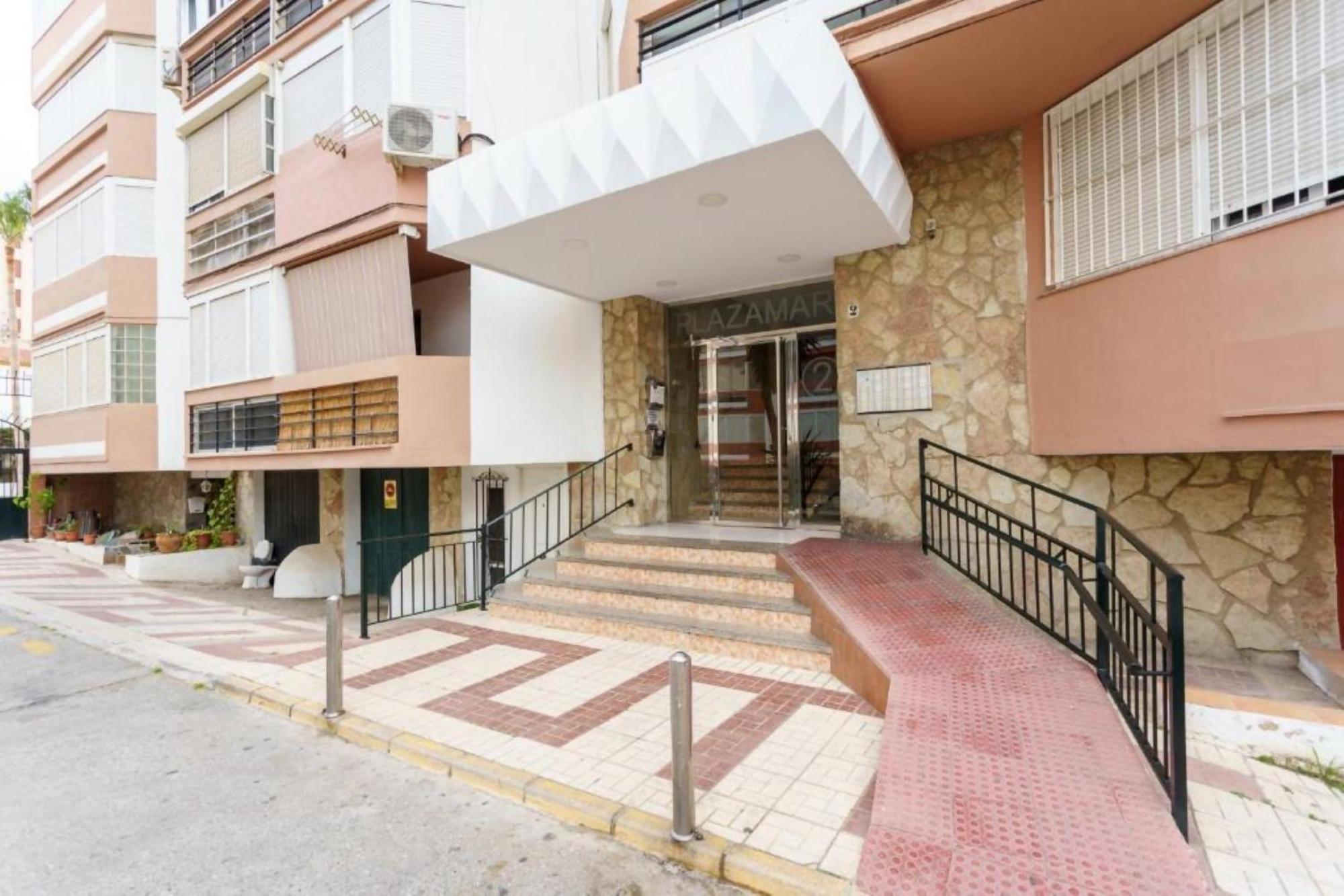 Plazamar Centro Apto 1 Dorm 3 Huesped Playa Wifi Torre Del Mar Εξωτερικό φωτογραφία