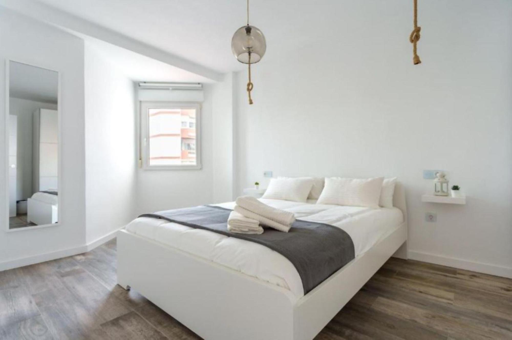 Plazamar Centro Apto 1 Dorm 3 Huesped Playa Wifi Torre Del Mar Εξωτερικό φωτογραφία